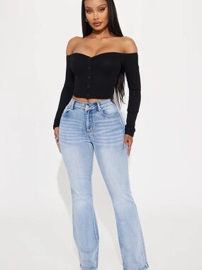 Fashion Nova NWT Talk That Talk Off Shoulder Top Black Size M